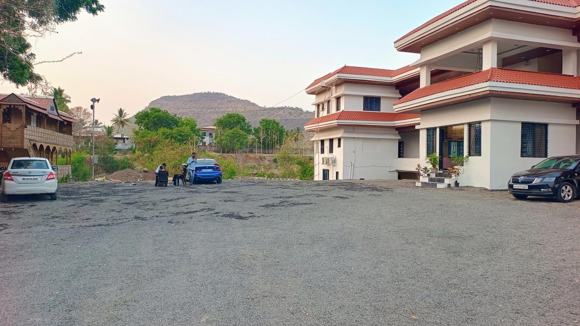 Ellora Abhayanand Agro Tourism 빌라 외부 사진